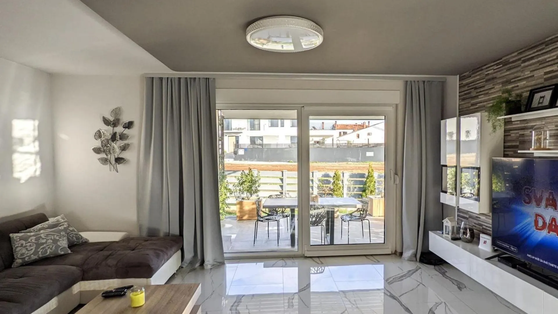 Villa Lily Galizana 0*,  Croatia